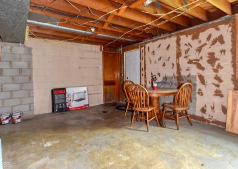 2507 E 35th Street Anderson IN 46013
