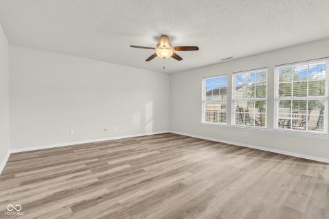 10330 Split Rock Way Indianapolis IN 46234