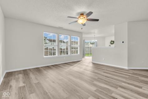 10330 Split Rock Way Indianapolis IN 46234