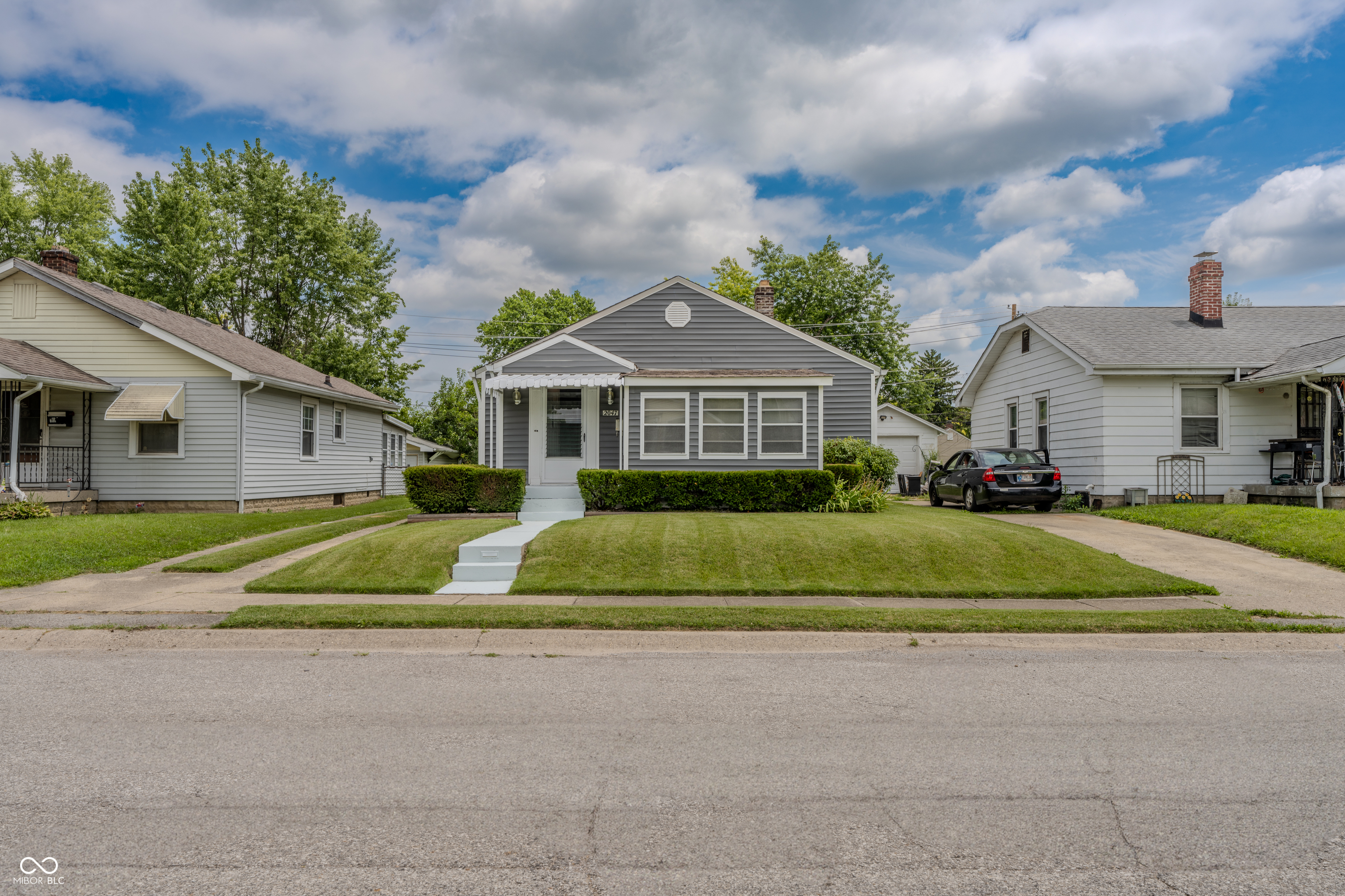 2047 N Bosart Avenue Indianapolis IN 46218