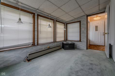 2047 N Bosart Avenue Indianapolis IN 46218