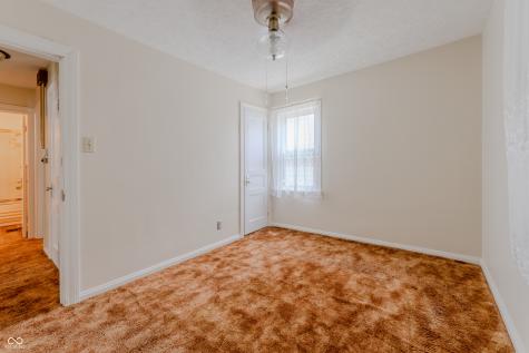 2047 N Bosart Avenue Indianapolis IN 46218