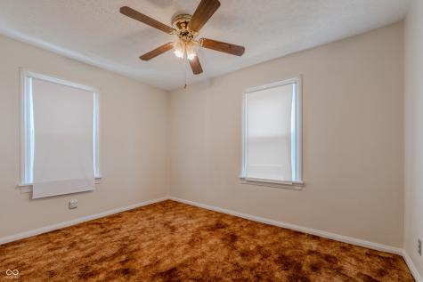 2047 N Bosart Avenue Indianapolis IN 46218