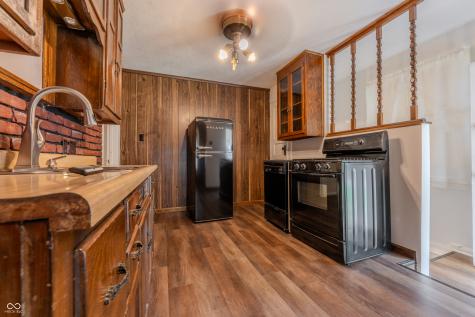2047 N Bosart Avenue Indianapolis IN 46218