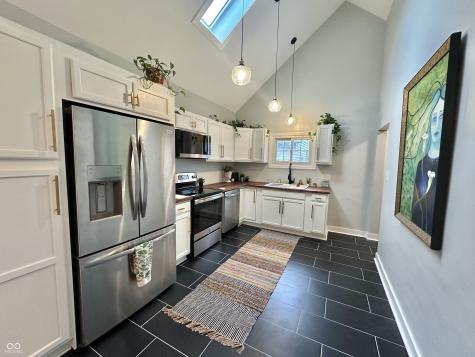 6160 Carrollton Avenue Indianapolis IN 46220