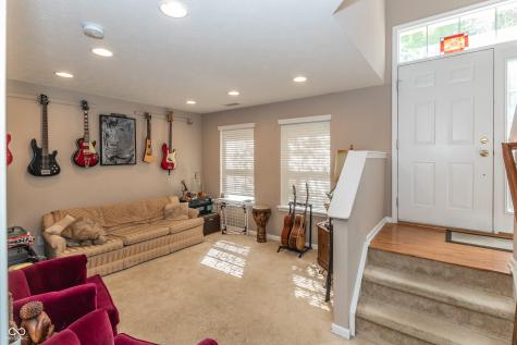 420 Beverly Court Carmel IN 46032