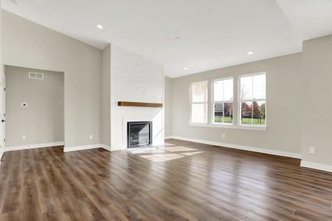 6611 Stonepointe Way Indianapolis IN 46237
