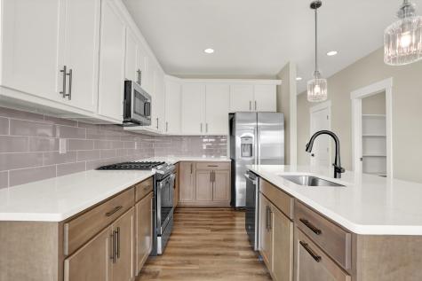 6611 Stonepointe Way Indianapolis IN 46237