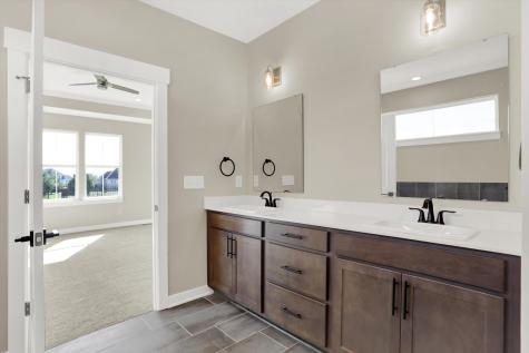 6611 Stonepointe Way Indianapolis IN 46237