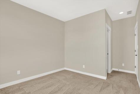 6611 Stonepointe Way Indianapolis IN 46237