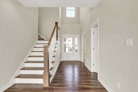 6611 Stonepointe Way Indianapolis IN 46237