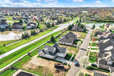 6611 Stonepointe Way Indianapolis IN 46237