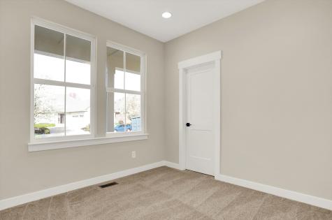 6611 Stonepointe Way Indianapolis IN 46237