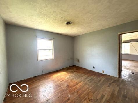 213 N Posey Street Windfall IN 46076