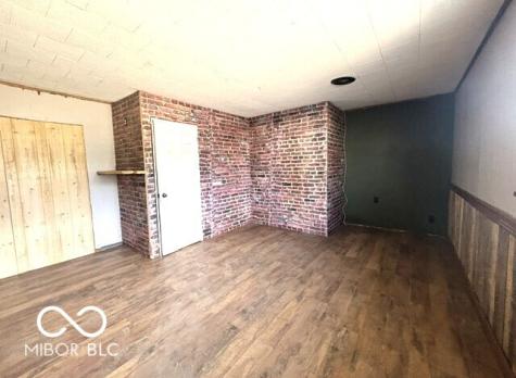 213 N Posey Street Windfall IN 46076