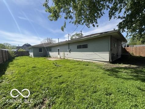 213 N Posey Street Windfall IN 46076