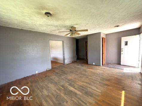213 N Posey Street Windfall IN 46076