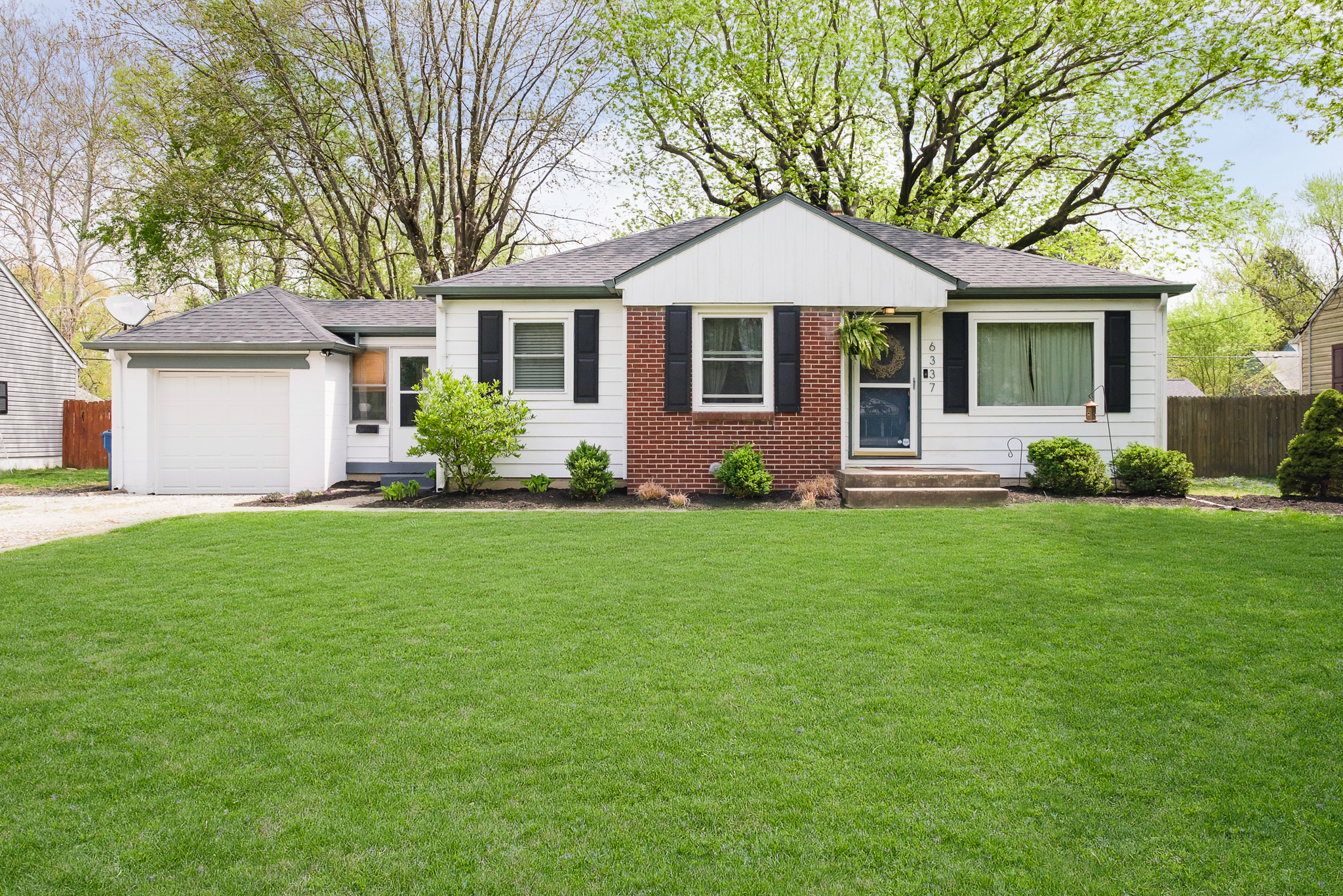 6337 Maple Drive Indianapolis IN 46220