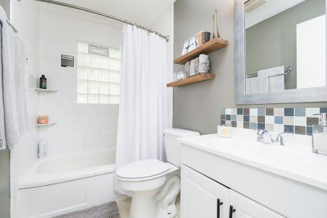 6337 Maple Drive Indianapolis IN 46220