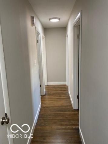 8061 Folkstone Road Indianapolis IN 46268
