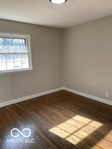 8061 Folkstone Road Indianapolis IN 46268