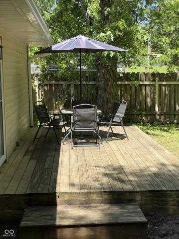8061 Folkstone Road Indianapolis IN 46268