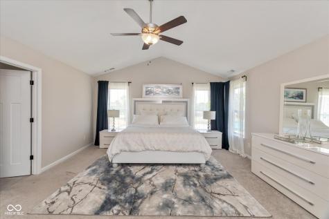 7228 Lockford Walk N Avon IN 46123