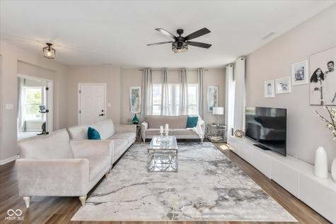 7228 Lockford Walk N Avon IN 46123