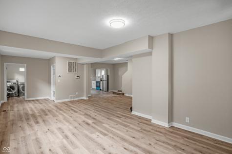 618 N Gladstone Avenue Indianapolis IN 46201