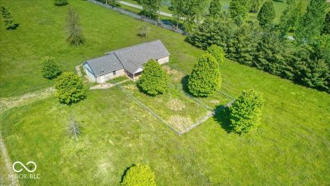 813 S 400 W Bargersville IN 46106