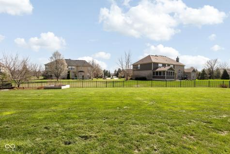 14095 Farmstead Drive Fishers IN 46040