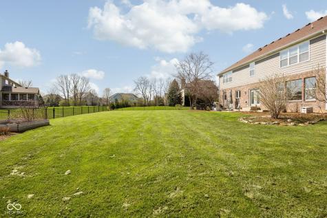 14095 Farmstead Drive Fishers IN 46040