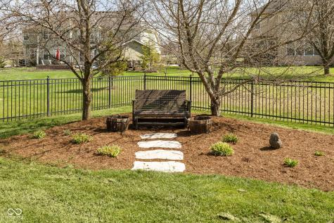 14095 Farmstead Drive Fishers IN 46040