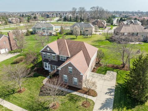 14095 Farmstead Drive Fishers IN 46040