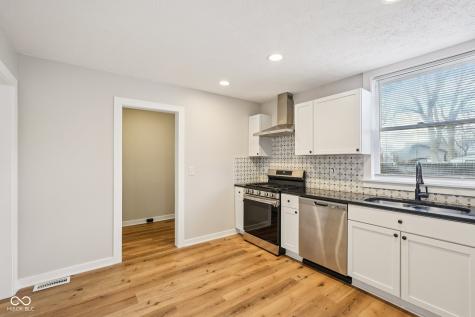 1706 Draper Street Indianapolis IN 46203