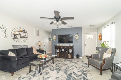 765 Indigo Court Greenfield IN 46140