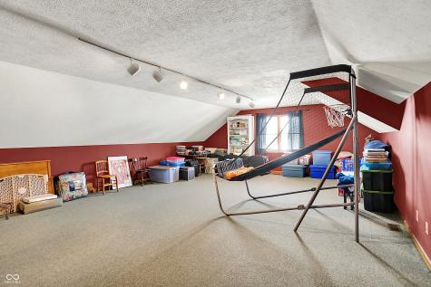 1852 Lakeside Lane Indianapolis IN 46229