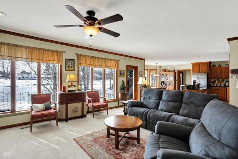 1852 Lakeside Lane Indianapolis IN 46229