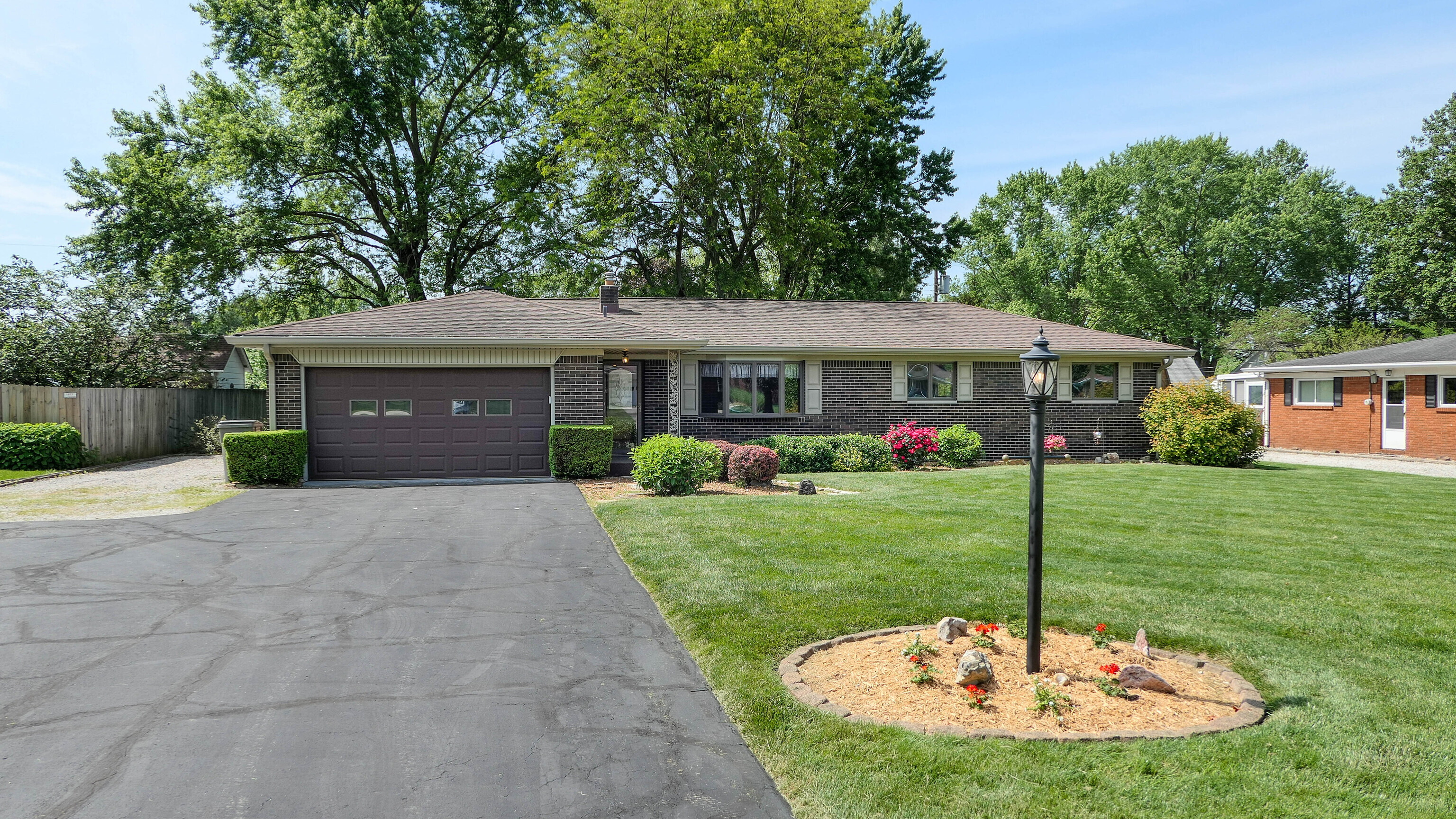 4225 Cardinal Drive Indianapolis IN 46237