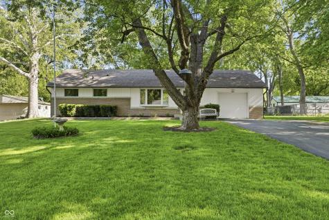 2844 Canterbury Lane Indianapolis IN 46220