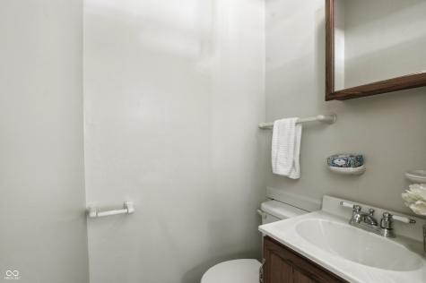 2844 Canterbury Lane Indianapolis IN 46220