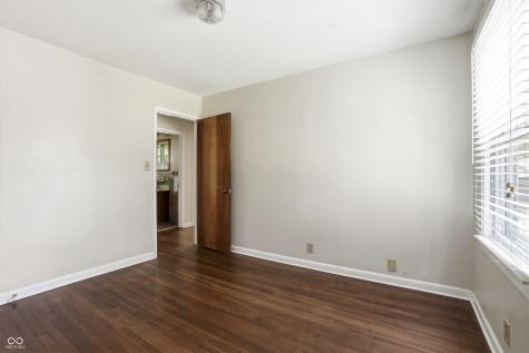 2844 Canterbury Lane Indianapolis IN 46220