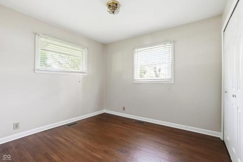 2844 Canterbury Lane Indianapolis IN 46220
