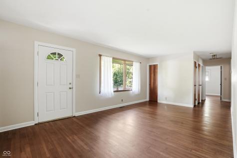 2844 Canterbury Lane Indianapolis IN 46220