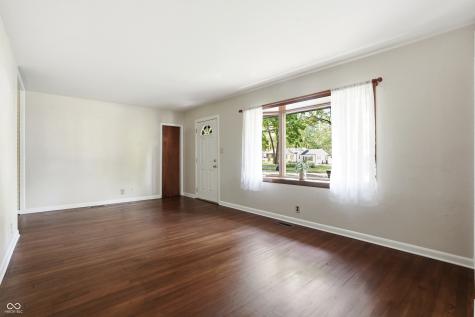 2844 Canterbury Lane Indianapolis IN 46220