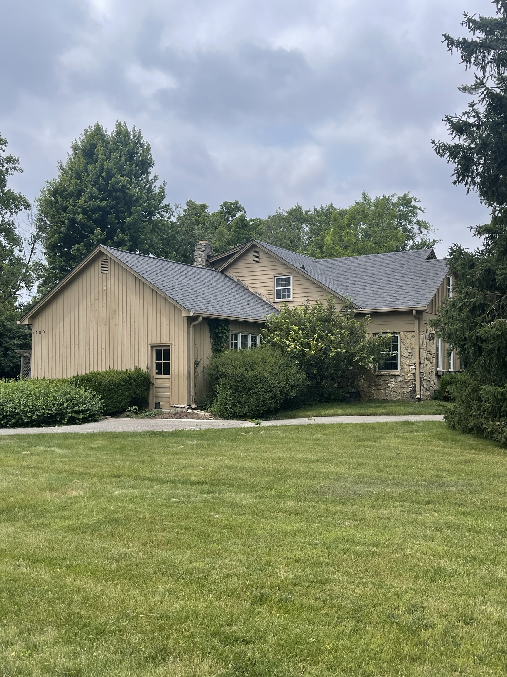 5400 Hawthorne Drive Indianapolis IN 46226