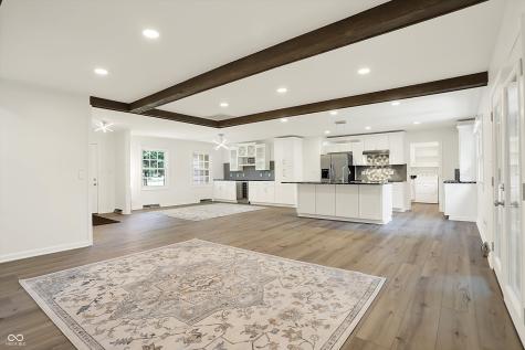 3705 S 875 E Zionsville IN 46077