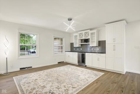 3705 S 875 E Zionsville IN 46077