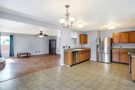 8619 Hopewell Court Camby IN 46113