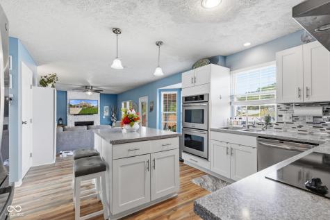721 Creston Point Circle Indianapolis IN 46239